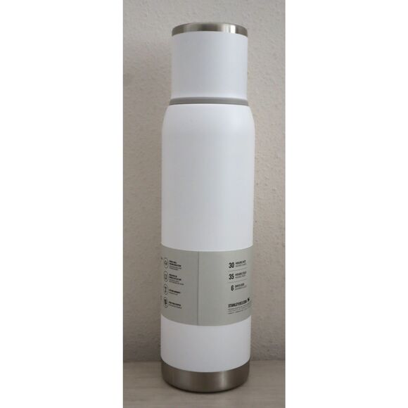 Stanley 1.4 QT / 44 OZ Unisex Frost White The Adventure To-Go Thermal Bottle - Picture 3 of 10
